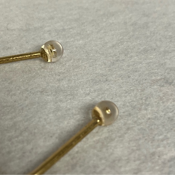 LOUIS VUITTON Wire Bracelet Gold Tone Ball Tips Fluer - Picture 4 of 15